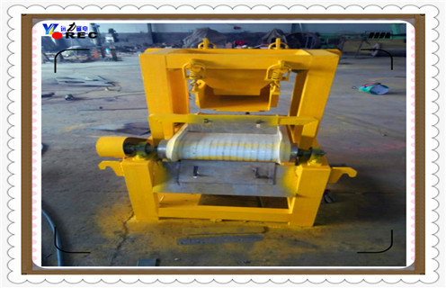 磁選機廠家，磁選機廠家生產(chǎn)質(zhì)優(yōu)價廉的干式磁選設備_磁選機廠家生產(chǎn)質(zhì)優(yōu)價廉的干式磁選設備磁場一般為多少_磁塊如何排列 