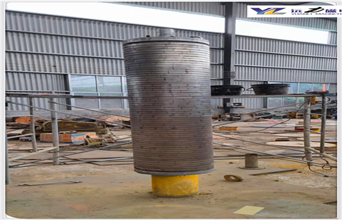 強(qiáng)磁磁選機(jī)，為何強(qiáng)磁磁選機(jī)磁選工作時(shí)好時(shí)壞_結(jié)構(gòu)原理圖_為何強(qiáng)磁磁選機(jī)磁選工作時(shí)好時(shí)壞能選三氧化二鐵嗎？