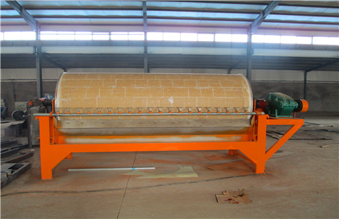 干式強(qiáng)磁磁選機(jī)，青海干式強(qiáng)磁磁選機(jī)_青海干式強(qiáng)磁磁選機(jī)發(fā)展工作視頻皮帶及結(jié)構(gòu)價(jià)格