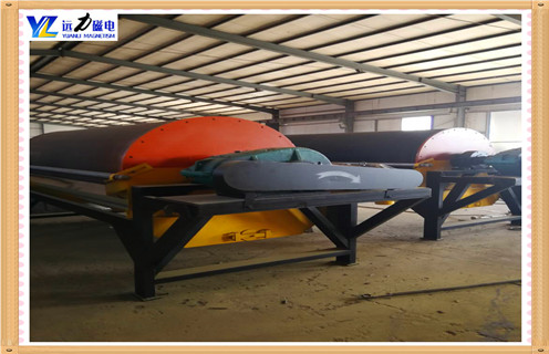 內(nèi)蒙古小型鐵礦磁選機(jī)多少錢一臺(tái)_內(nèi)蒙古小型鐵礦磁選機(jī)多少錢一臺(tái)如何配置，選三氧化二鐵嗎？